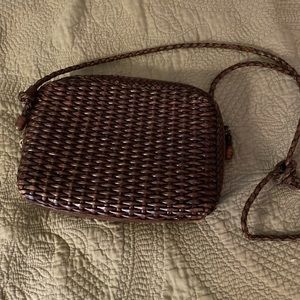 17 purses - Worth, Kate Spade, and others.  All are nice quality